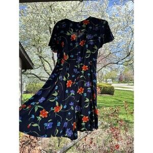 Basic Editions Romper Culottes Dress‎ Women's Size Medium Shorts Built In Floral